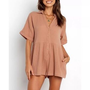 Petal and pup tan romper size 6